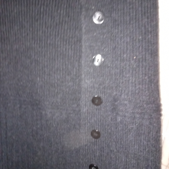 Womans Button Down Knitted Cardigan - Picture 4 of 5